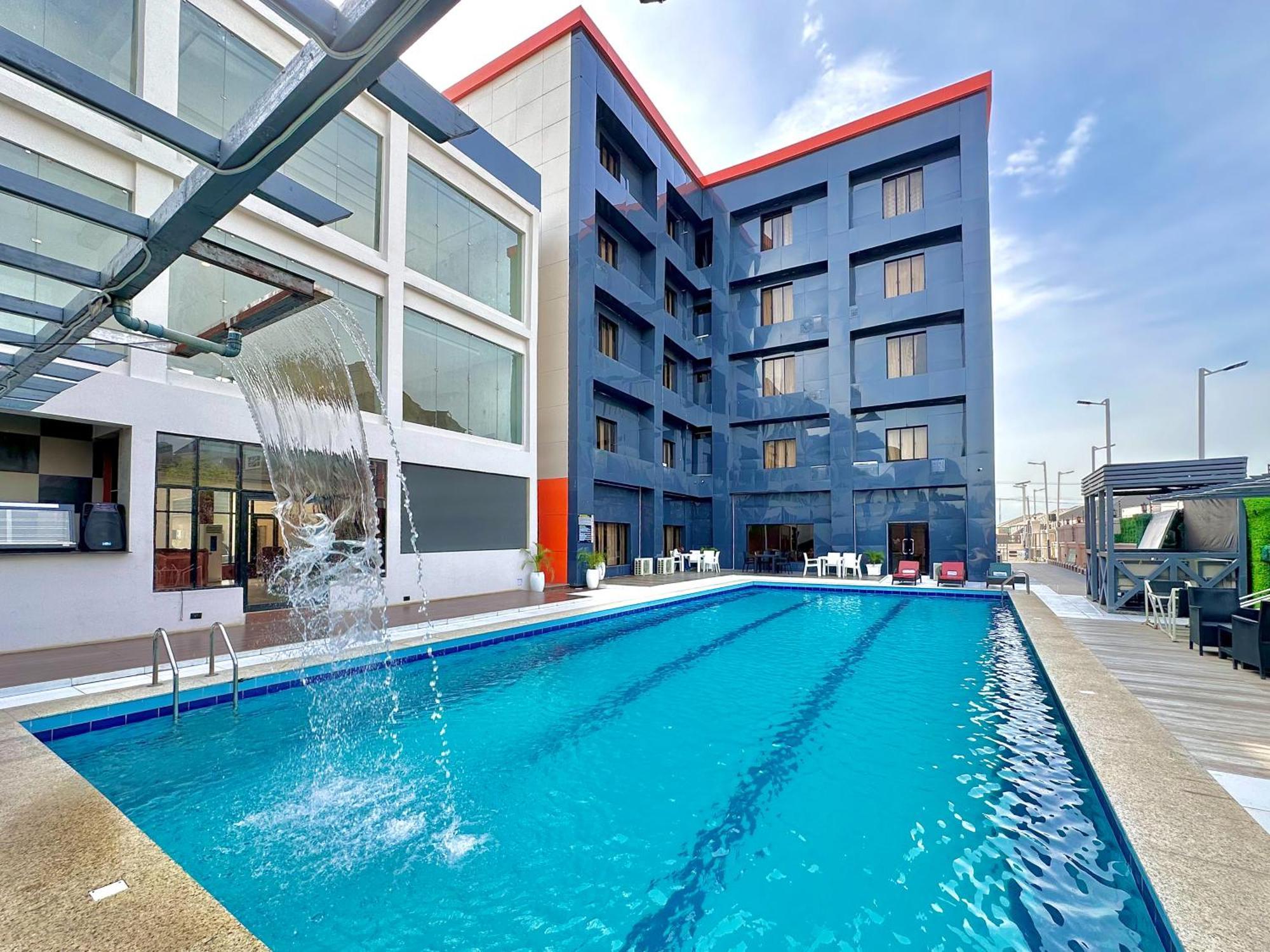 Boulevard Owerri Hotel Eksteriør billede